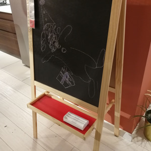 宜家莫拉 黑板儿童画板画架小黑板 支架式家用磁性画画套装写字板