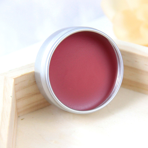 【给自己女儿做的】红pp专用 痱子止痒蚊虫叮咬 复方紫草膏润唇膏