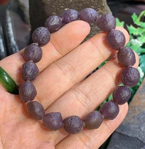 精品葡萄干玛瑙细筋脉紫罗兰深紫色手串手链大漠珠宝