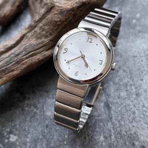 美国中古正品agnes b气质轻熟简单银白小圆盘链条钢石英女士手表