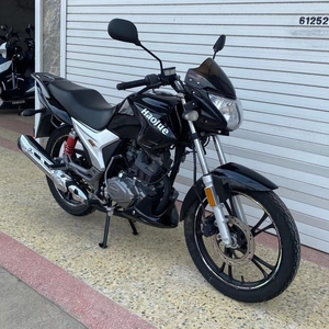 男装摩托车挂档