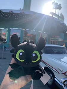 北京环球影城代购驯龙高手夜煞q版无牙仔书包挂件公仔娃娃玩偶