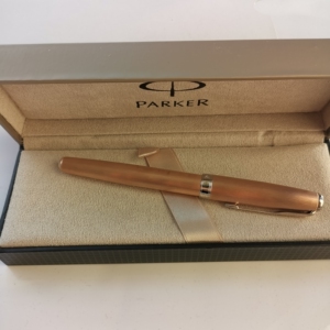 派克卓尔玫瑰金18k金笔