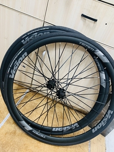 vision team30铝合金碟刹轮组,30框高,很润,全