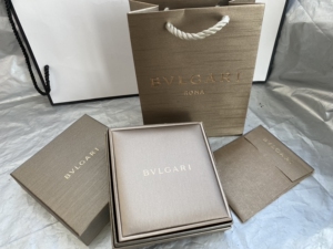 宝格丽项链包装盒