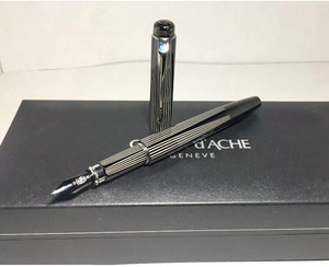 卡达凯兰帝钢笔