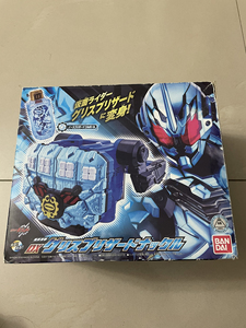 000人付款淘宝二手散货 万代假面骑士build dx 暴雪拳套 满瓶饮料