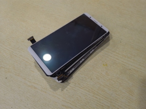 vivox20屏幕总成原装拆机换面,各种型号冷光屏均有货.需