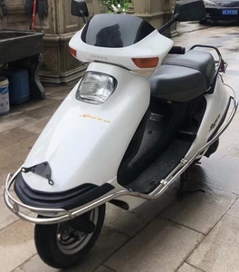 本田大鲨ch125,发动机无拆修,那些开口一千多的就免开尊口