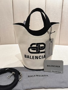 全新闲置成色Balenciaga 巴黎世家 圆桶包帆布水桶包