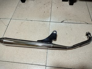 天虹90b2大弯排气管,9.9新,不是原装声音不怎么好听,售