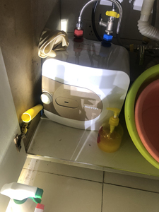 阿诗丹顿小厨宝家用暖台下洗手盆速热小型厨房电热水器即热储水式