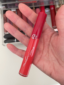 010人付款淘宝阿玛尼红管唇釉口红签名款限量版301 显白 本人在新加坡