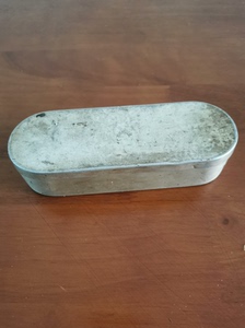 旧铝盒 旧药针盒 铝制品老物件 有广州yi疗器械厂字样 从二