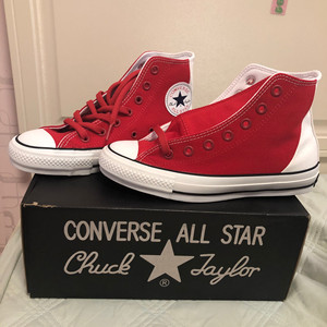日本. 100周年限定 匡威converse 红白拼接.