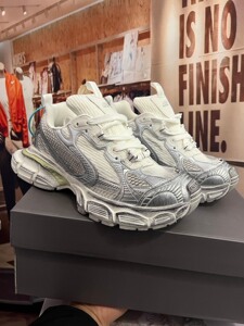 巴黎世家3XL全白老爹鞋Balenciaga 3XL系列