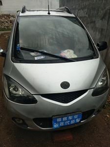 富路l17正三轮摩托车,150自动离合水冷发动机,14年购买