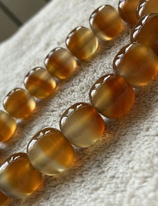 蠢萌蠢萌的泰迪宝宝淘宝北红玛瑙手串逊克玛瑙手串江料玛瑙手串灰冰