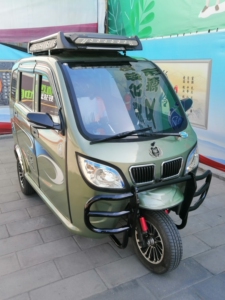 白洋淀残疾人三轮摩托车,200水冷电喷发动机,全车做的隔音降