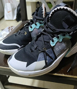 威少二代41码,八成新