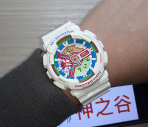 卡西欧白玩具手表