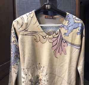 全新,盘古羊绒衫,吊牌还在,91%含量