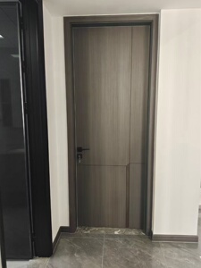 乐事干漆木门,没别优点,就是环保耐刮耐用