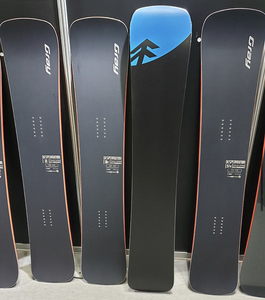 【gray tic 现货直邮】21/22 小树滑雪板加钛 g