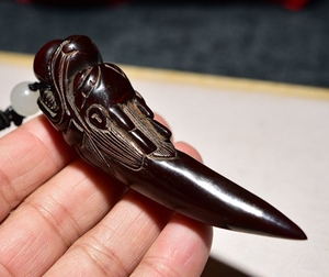 天然老牦牛角雕刻龙头手把件挂件 男女玉化老骨古玩文玩