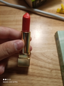 ysl 圣罗兰纯口红方管n° 13正橘色3.8g.仅用了两三