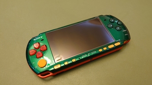 000人付款淘宝psp3000青瓷绿限量版机器!tt