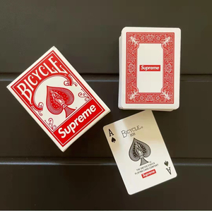 tb960115796淘宝supreme 20fw透明扑克牌 潮牌塑料扑克桌游棋牌3人