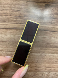 tom ford tf黑管口红10号色,好先生里江疏影同款色