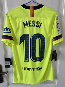 巴萨1819赛季客场梅西球衣