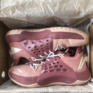 李宁音速7骚粉40码