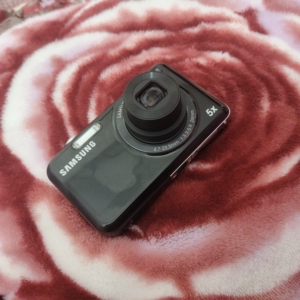 200人付款淘宝三星5x dv300f数码相机 黑色 裸机 无配件 成色9史天