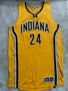 乔治球衣 au球衣