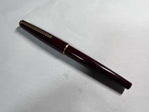 预售 万宝龙 学生龙 320 酒红色 14k f尖