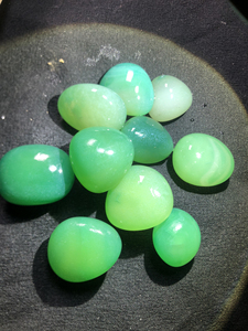 非洲缅绿玛瑙帝皇绿#玛瑙玉髓#产地南非#马达加斯加10件