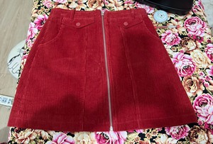 gcrues杰可丝红色纯棉灯芯绒半身裙，腰围70～72cm