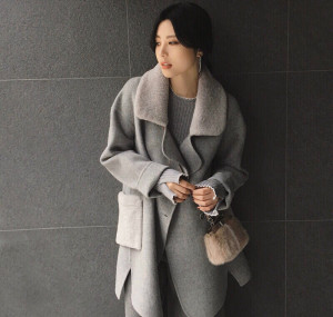 asm安娜onlyanna大衣感兴趣的话给我留言吧!