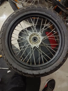 越野滑胎,华洋t4前滑胎总成,没毛病,轮胎都是新的,友升铝轮