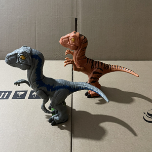 美泰侏罗纪世界迅猛龙布鲁部分关节可动恐龙模型玩具