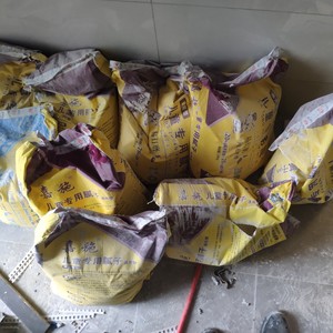 嘉施儿童腻子膏,全新未拆封的有7袋,还有一点(约一包)已拆封