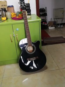 linda吉他-民谣吉他,少用,保存完好.