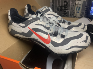 00皮皮鱻哇淘宝全新nike ja fly1钉鞋41码0人