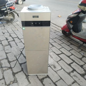 小鸭牌,饮水机,成色不错,功能全好,便宜出