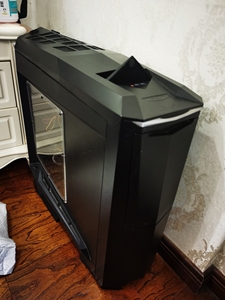 银欣乌鸦1机箱,服务器自用,功能外观都完好,质量是我们公司用