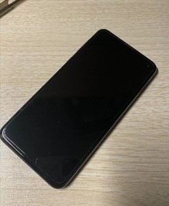 三星s10e黑色尸体报废机,售出无退换手机全部已损坏,尸体报