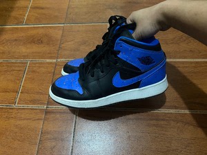 aj1皇家蓝泼墨37.5码,这是我表妹在美国留学给我买的!当